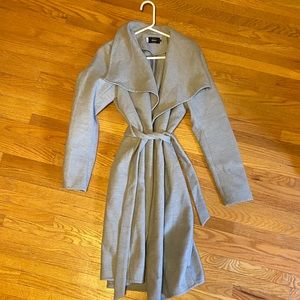 M by Mendocino Women’s Size M Grey Peacoat